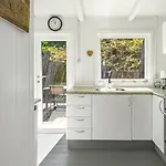 Sommerhus Med Panoramaudsigt Ved Anslet Strand *