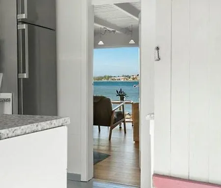 With Panoramic Views At Anslet Hébergement de vacances Store Anslet