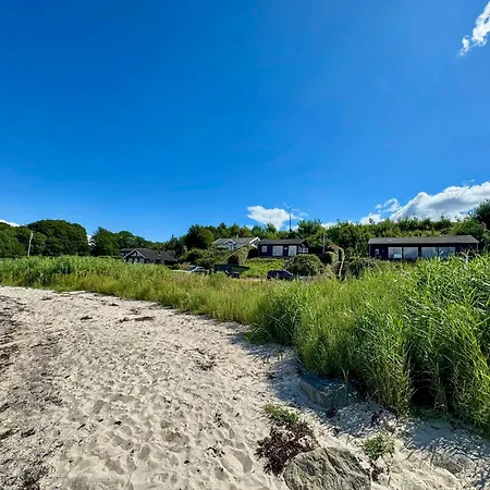 Сasa de vacaciones With Panoramic Views At Anslet
