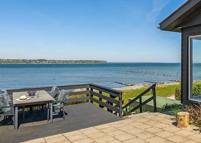 Holiday Home With Panoramic Views At Anslet Beach Holiday home Haderslev
